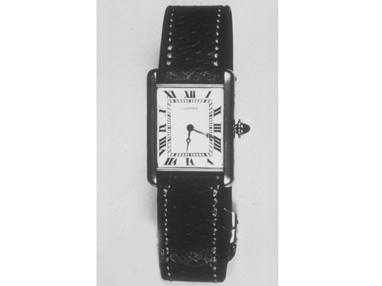 http://forums.filmnoirbuff.com/uploads/413_cartier_tank_watch.jpg