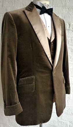 http://forums.filmnoirbuff.com/uploads/413_everestbrown.jpg